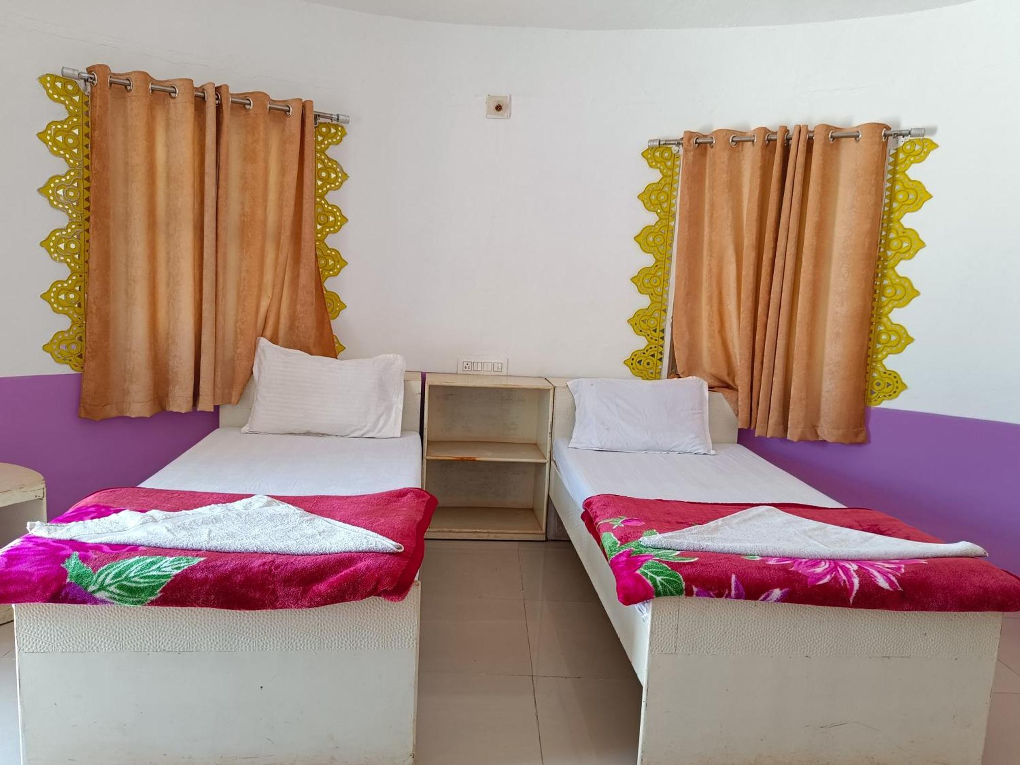 Hotel Rann Of Kachchh Dholavira Exterior photo