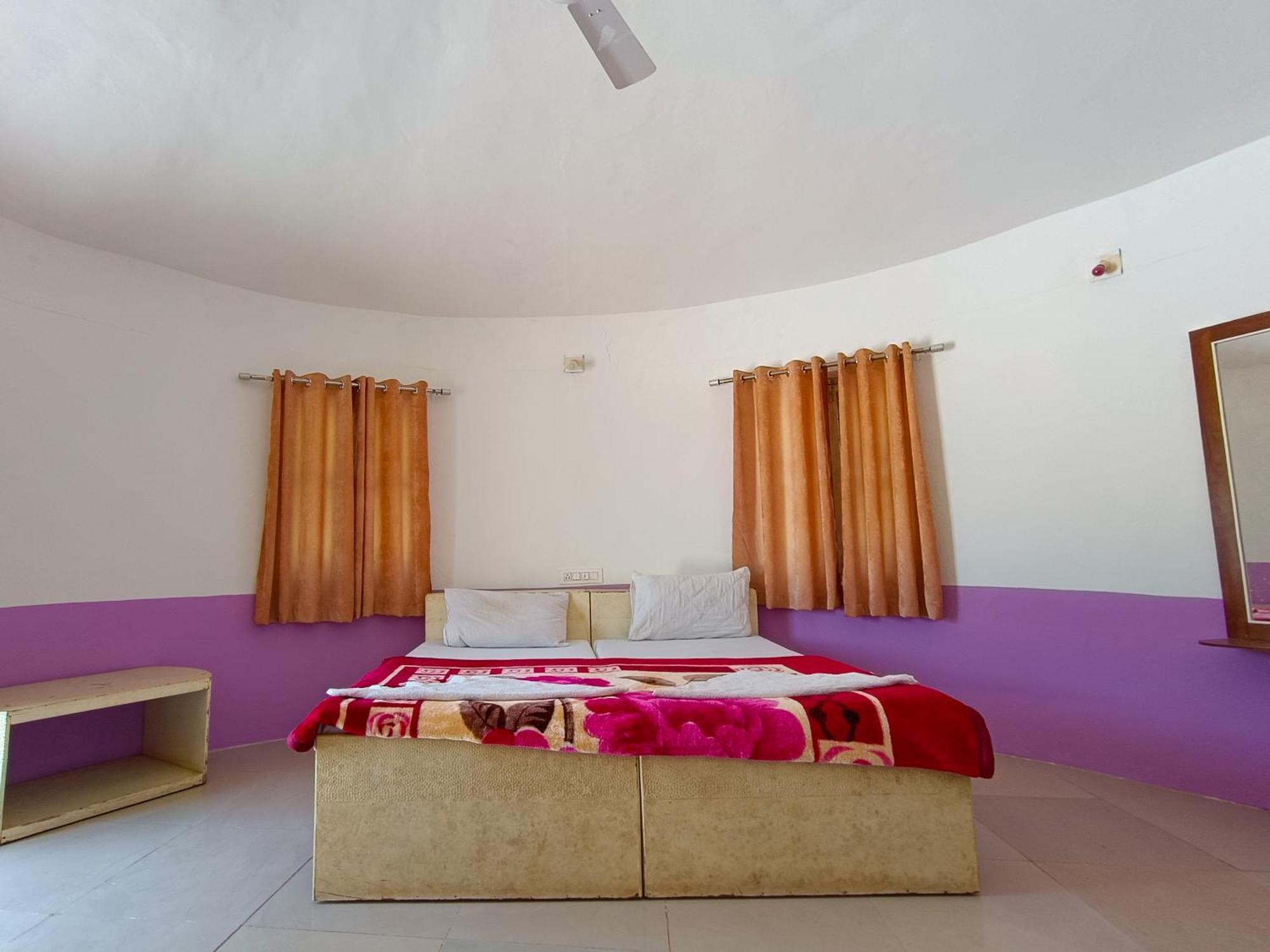 Hotel Rann Of Kachchh Dholavira Exterior photo